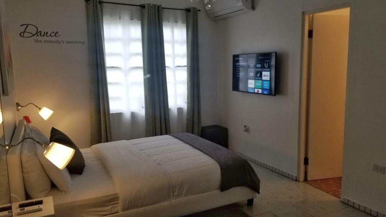Aibonito Hotel 209 Екстериор снимка